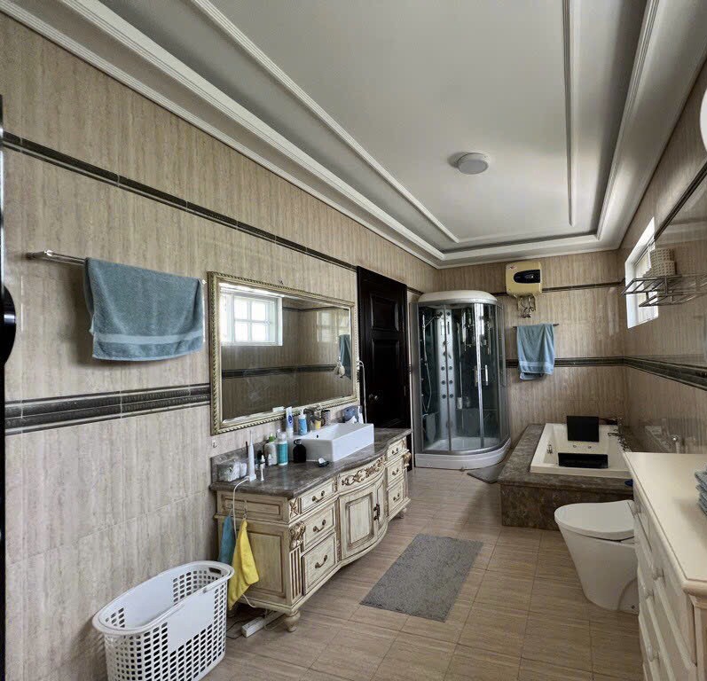 Bán Biệt Thự Nam Thông Có Hồ Bơi Góc 2 Mặt Tiền Phú Mỹ Hưng Q7