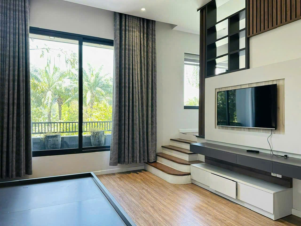 Biệt Thự Mỹ Thái 1 Phú Mỹ Hưng View Công Viên 2ha Hướng Tây Nam