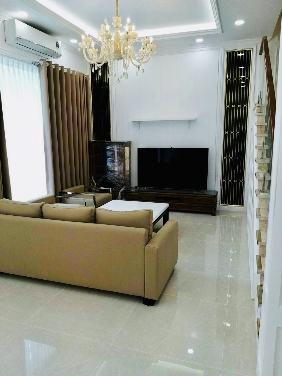 Bán Biệt Thự Liên Kế Mỹ Giang Đường Đô Đốc Tuyết Phú Mỹ Hưng Q7