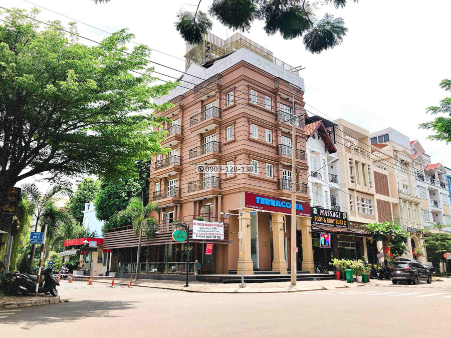 Bán Khách Sạn R1-33 Hưng Gia 5, Căn Góc Đường Bùi Bằng Đoàn Phú Mỹ Hưng, P.Tân Phong, Quận 7