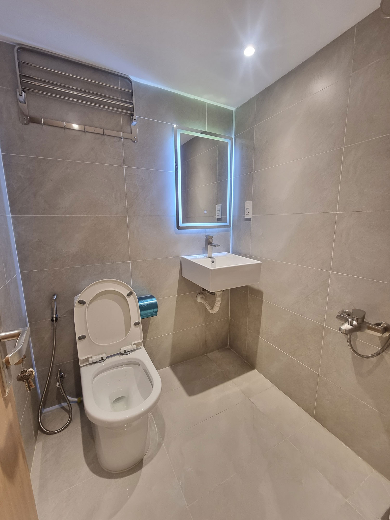 Bán Căn Hộ Dịch Vụ MT Đường 81 Phường Tân Quy Q7 - Đầy Tiềm Năng Đầu Tư