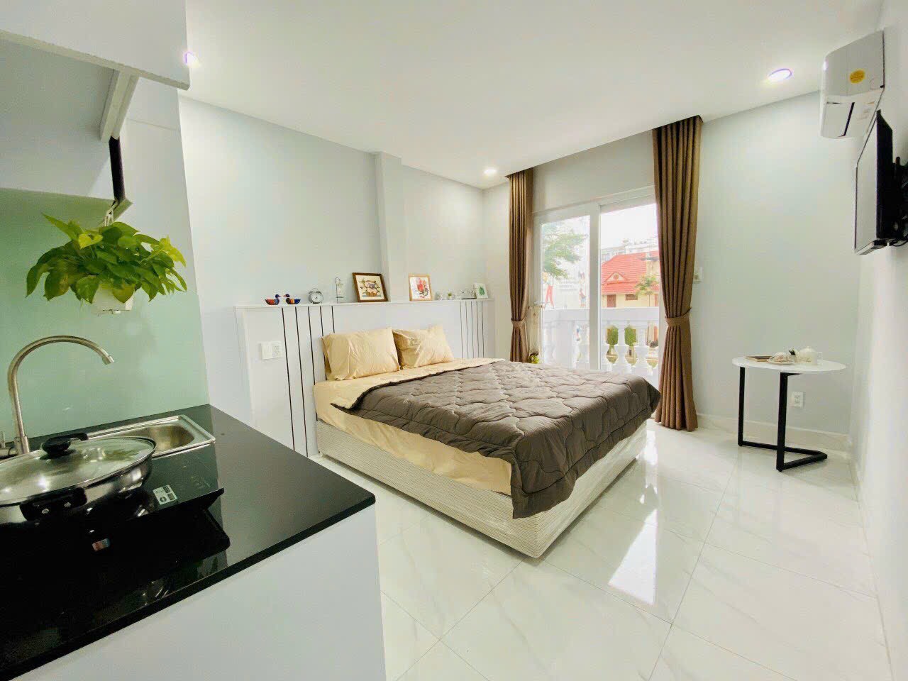 Cho Thuê Khách Sạn - Căn Hộ Dịch Vụ 466 MT Phạm Thái Bường Khu Phố Mỹ Toàn Phú Mỹ Hưng Q7