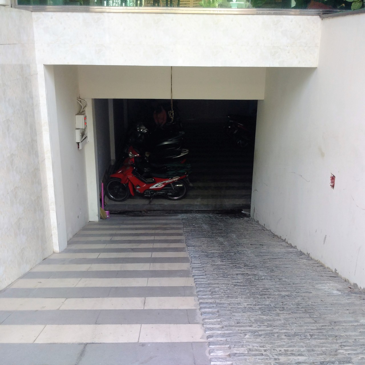 Bán Tòa Nhà Moon Palace Đường Số 41 Quận 7