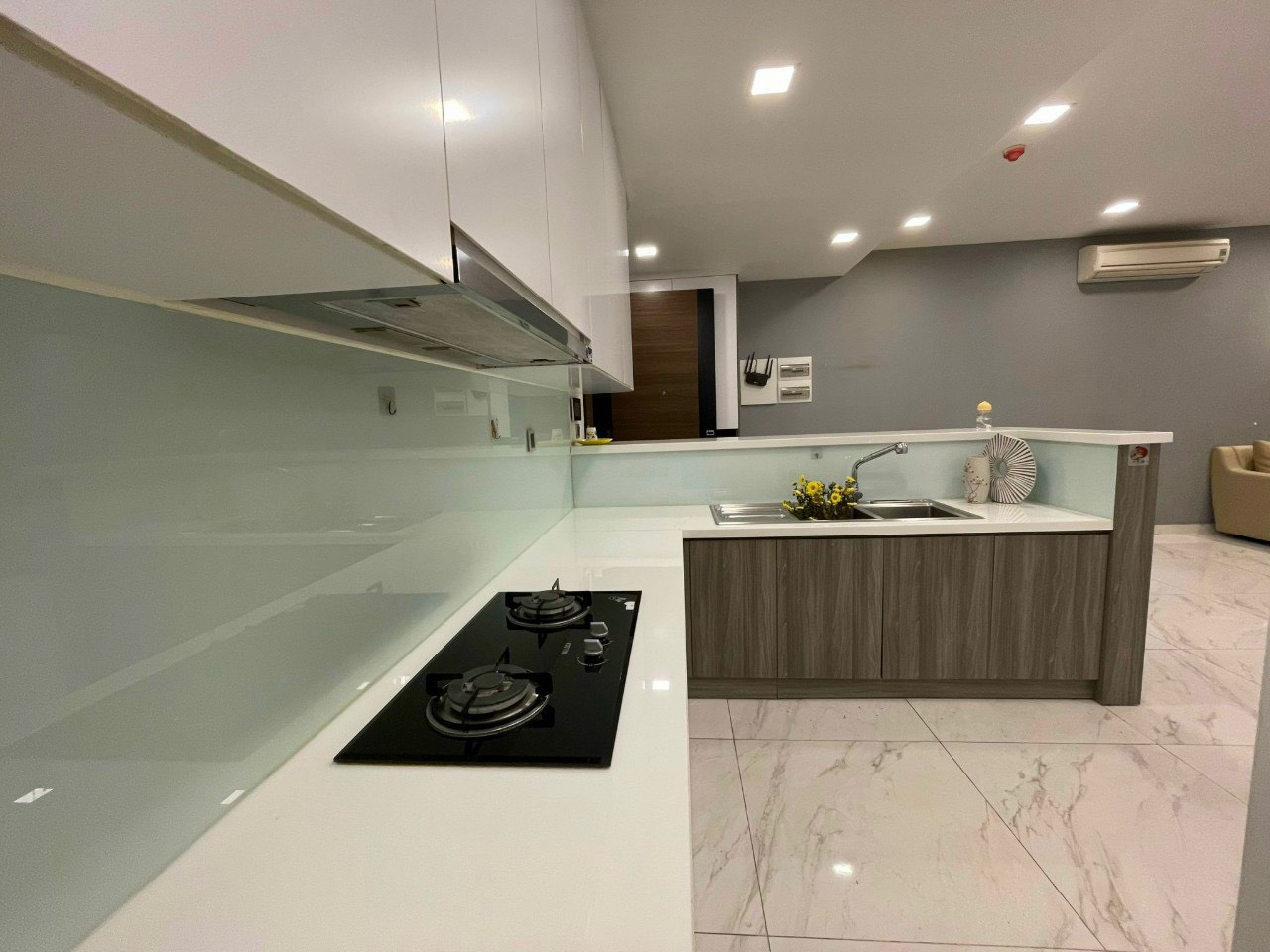 Bán Căn Hộ Cao Cấp Midtown M6 The Symphony Lầu 5 Full Nội Thất