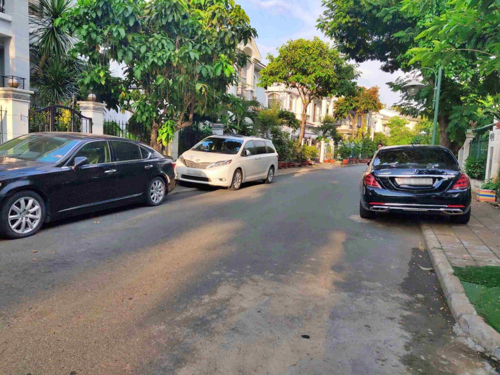 bán biệt thự hưng thái 392m2