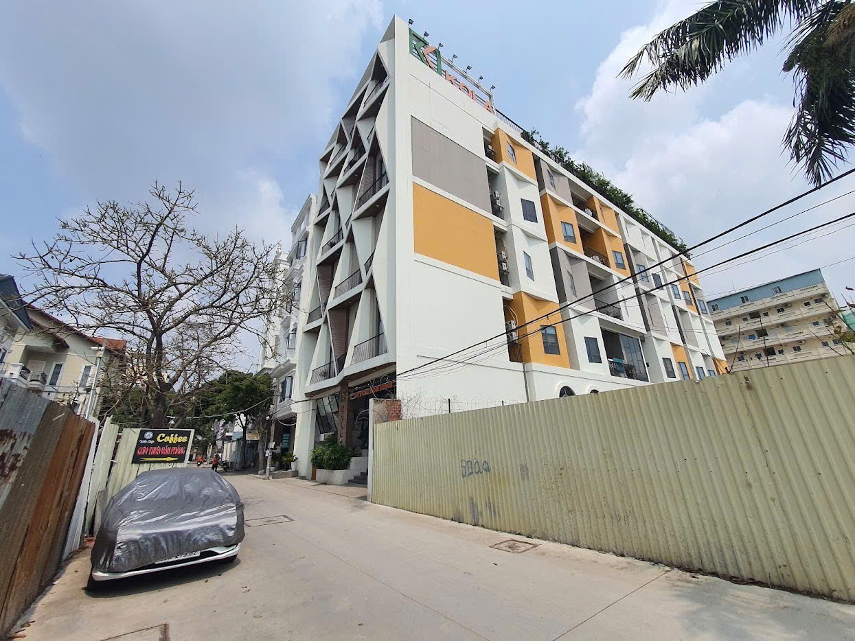 Bán Toà Nhà Căn Hộ Dịch Vụ Cao Cấp Kola Apartment Đường Nguyễn Văn Linh, Quận 7.